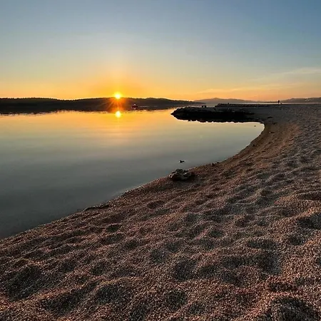 New Apartman P & B * Τρογκίρ