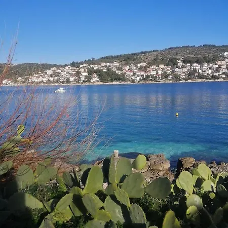 New Apartman P & B Апартаменты Трогир